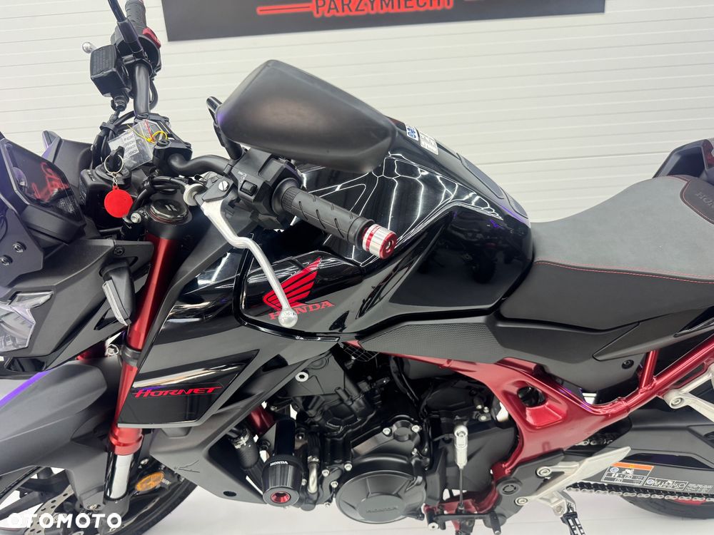 Honda Hornet - 37