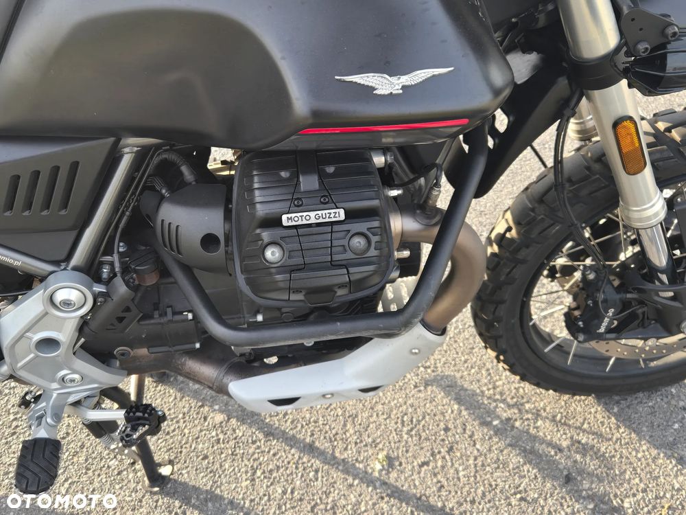 Moto Guzzi V85 - 11