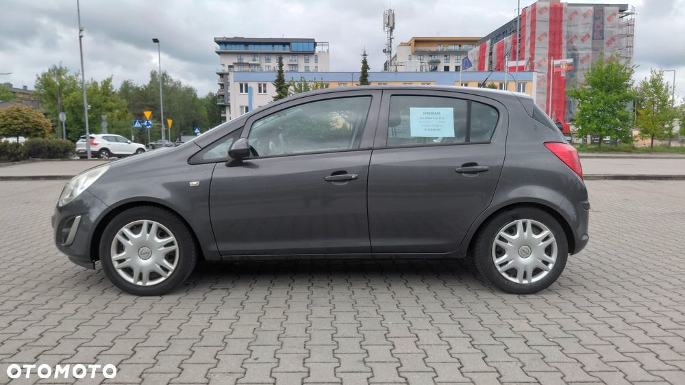 Opel Corsa 1.4 16V Cosmo - 1