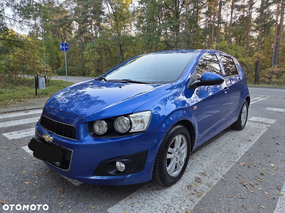 Chevrolet Aveo 2013 photo 2