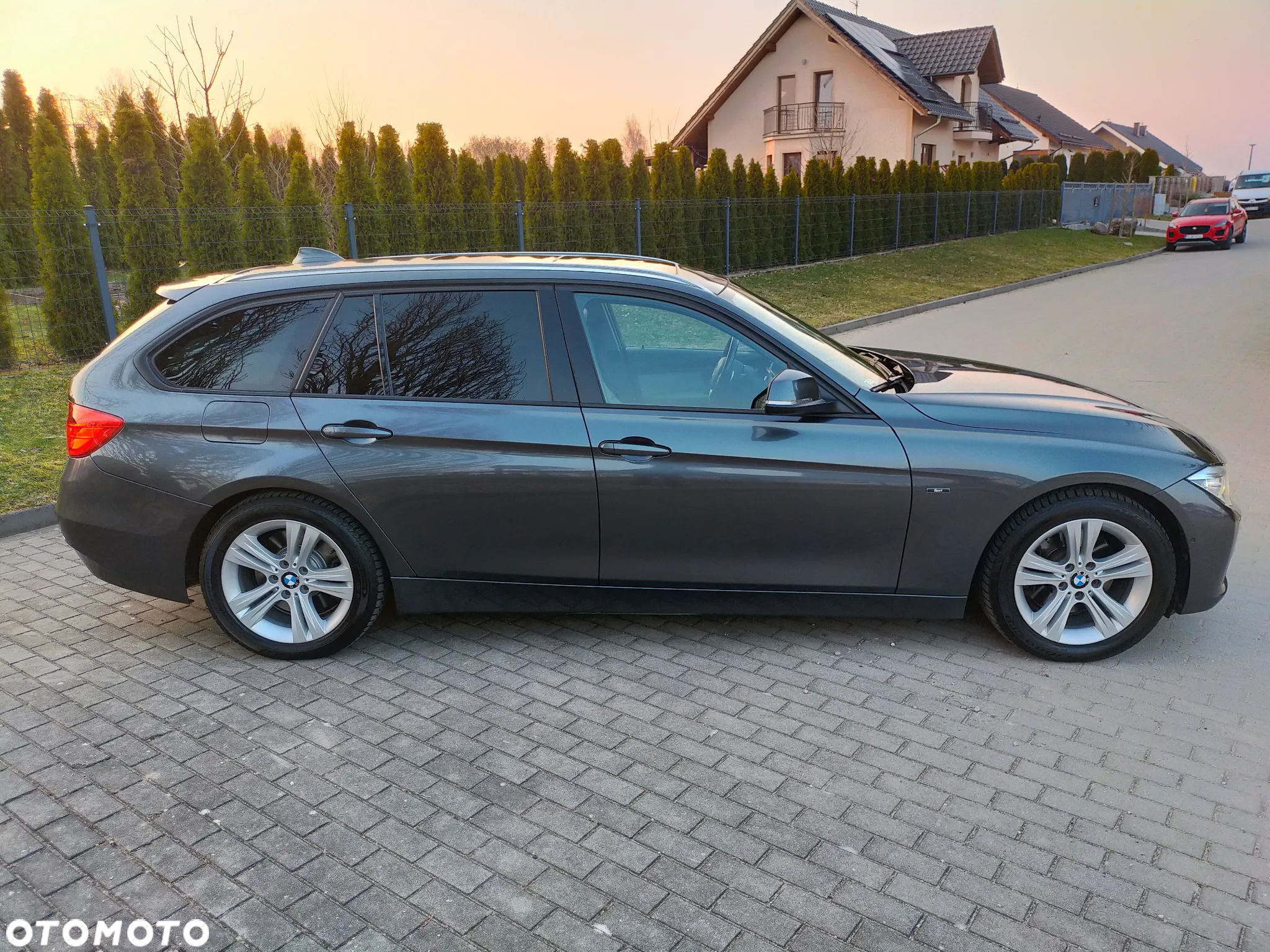 BMW Seria 3 330d Sport Line - 5