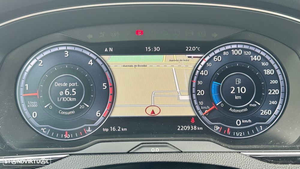 VW Passat Variant 1.6 TDI BlueMotion - 9