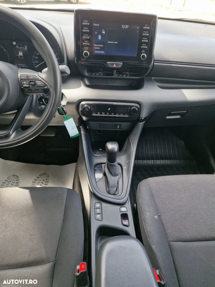 Toyota Yaris 1.5 VVT-i HSD Eco - 14