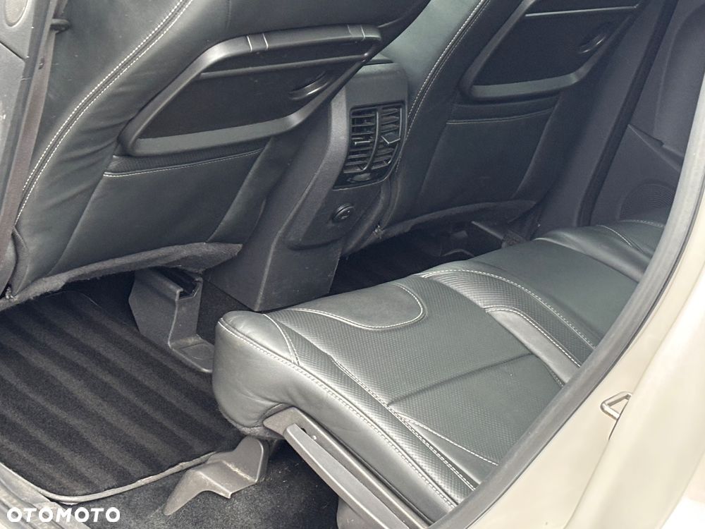 Ford Kuga 2.0 TDCi 4x4 Individual - 25