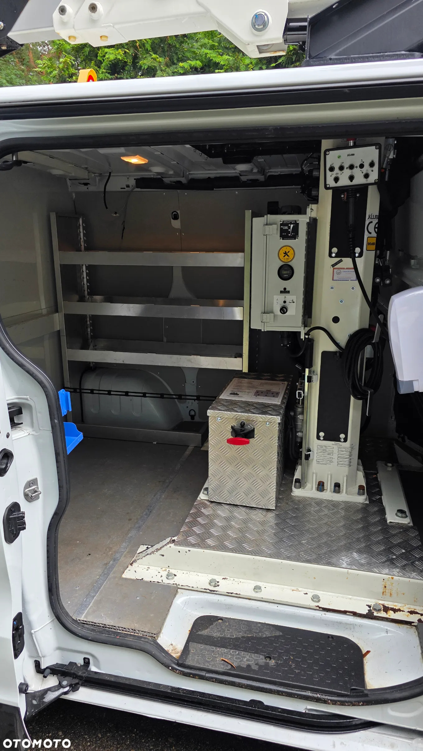 Renault Trafic Klubb K20 podnośnik koszowy - 17