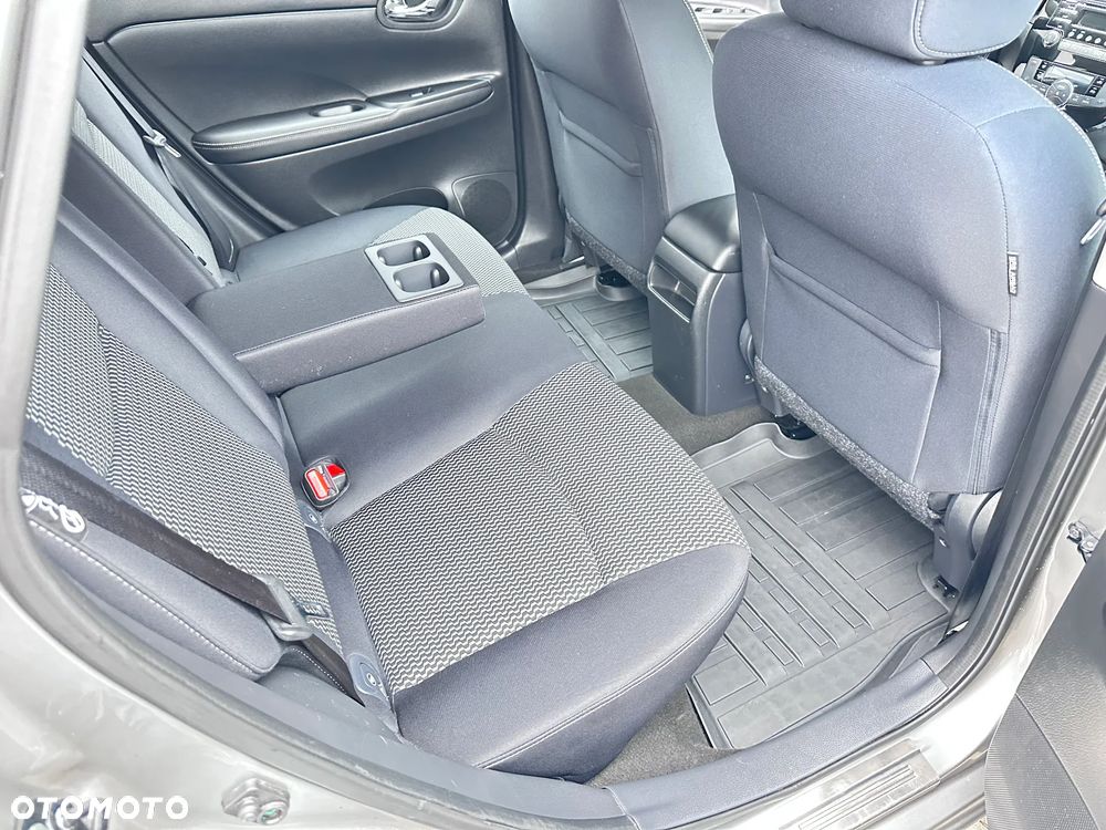 Nissan Pulsar 1.2 DIG-T Tekna - 18