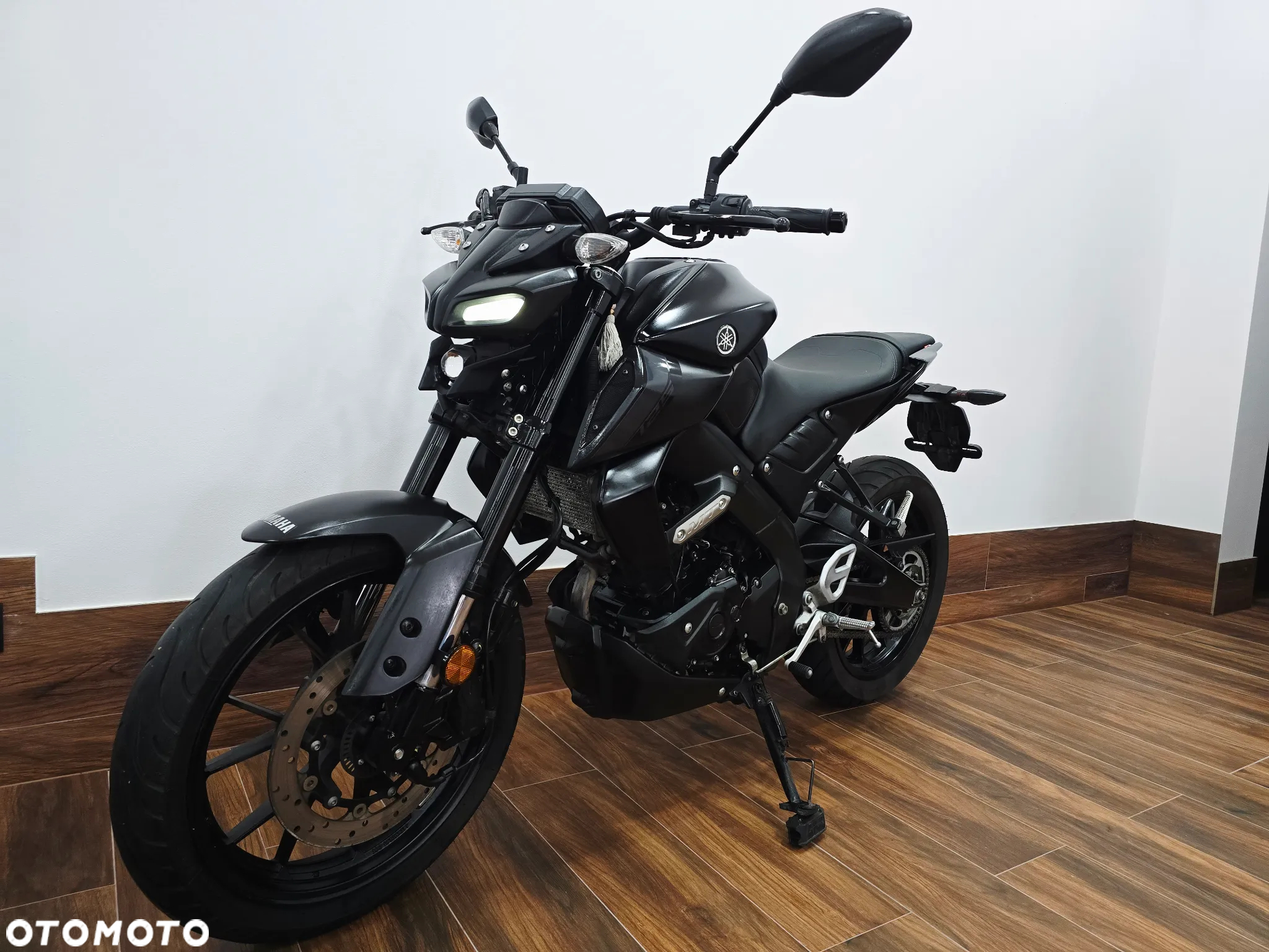 Yamaha MT - 6