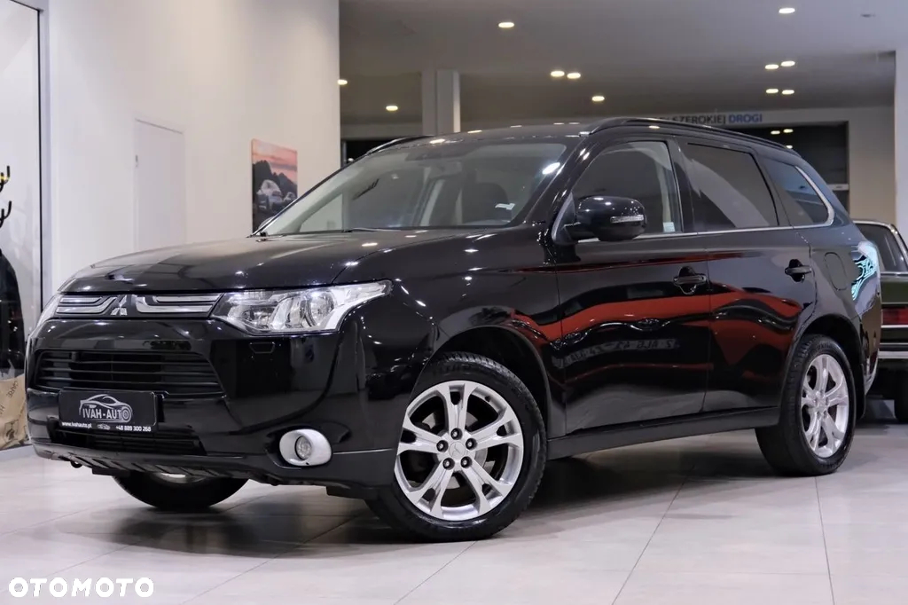 Mitsubishi Outlander 2.2 DI-D 4WD Diamant Edition - 23