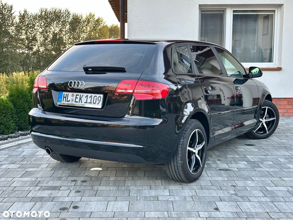 Audi A3 Sportback 1.6 Ambition - 3