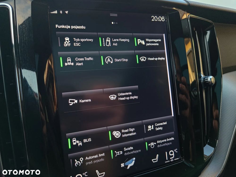 Volvo XC 60 T5 R-Design - 34