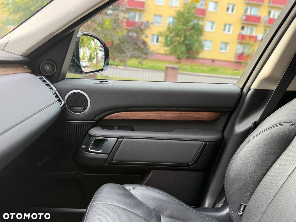 Land Rover Discovery 2.0 TD4 HSE Luxury - 35
