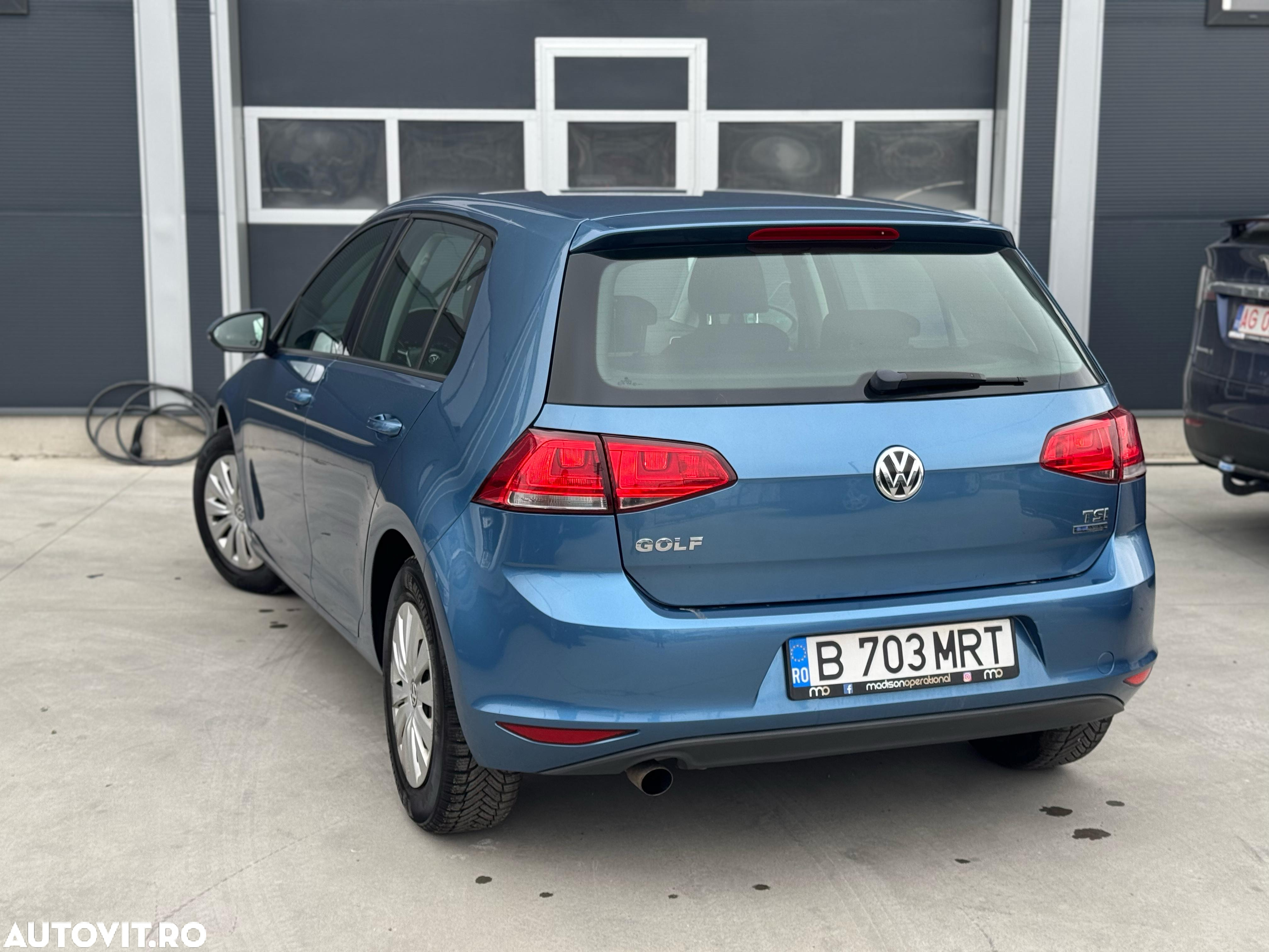 Volkswagen Golf 1.2 TSI DSG BMT Comfortline - 3