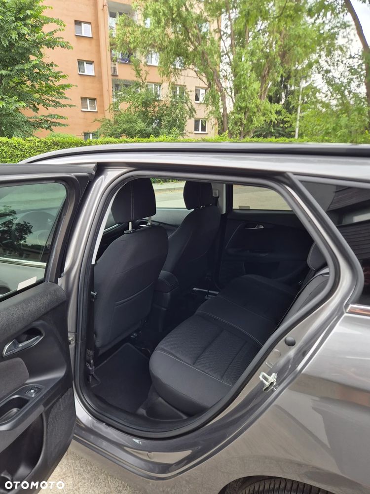 Fiat Tipo 1.4 T-Jet 16v Lounge - 11