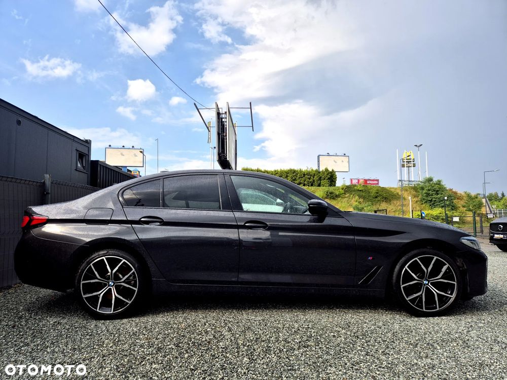 BMW Seria 5 - 32