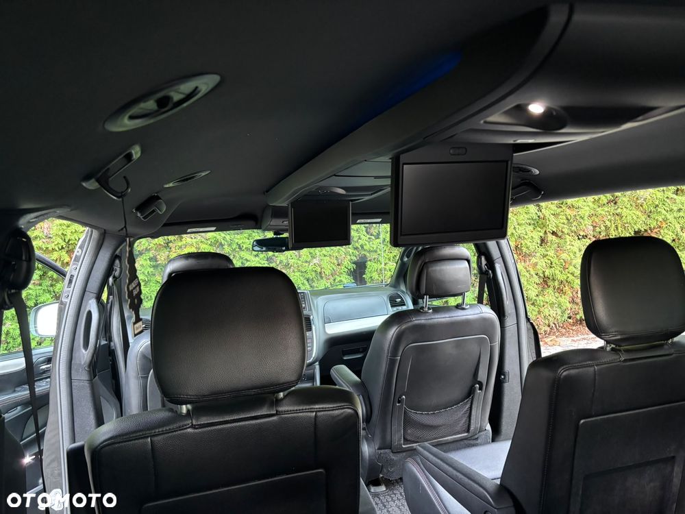 Dodge Grand Caravan 3.6 R/T - 18
