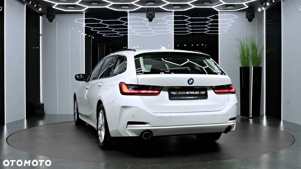 BMW Seria 3 318i Advantage sport - 7