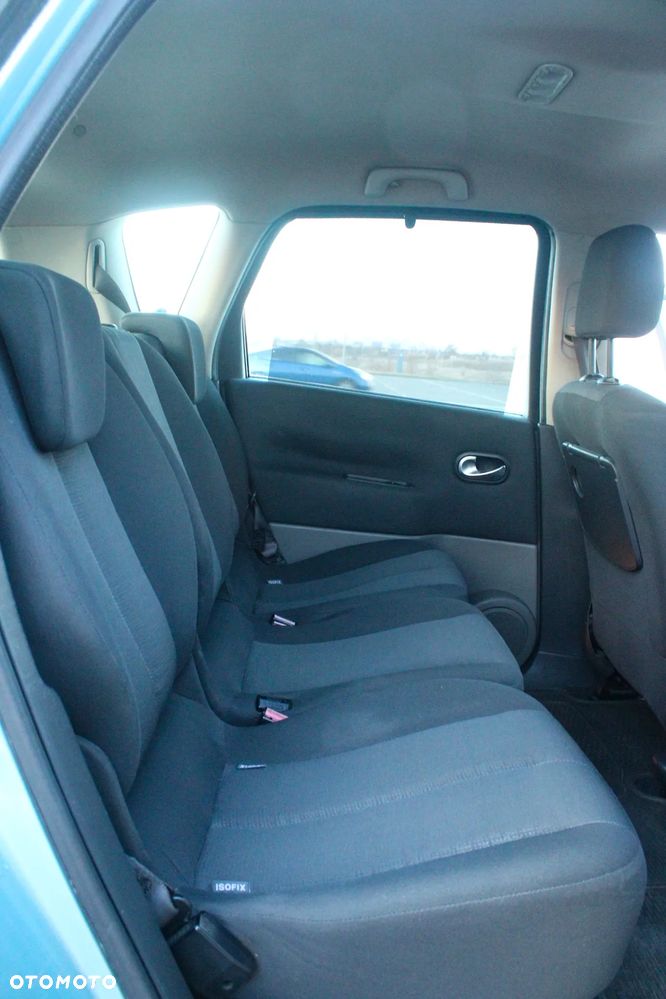 Renault Scenic 1.6 16V Confort Expression - 8