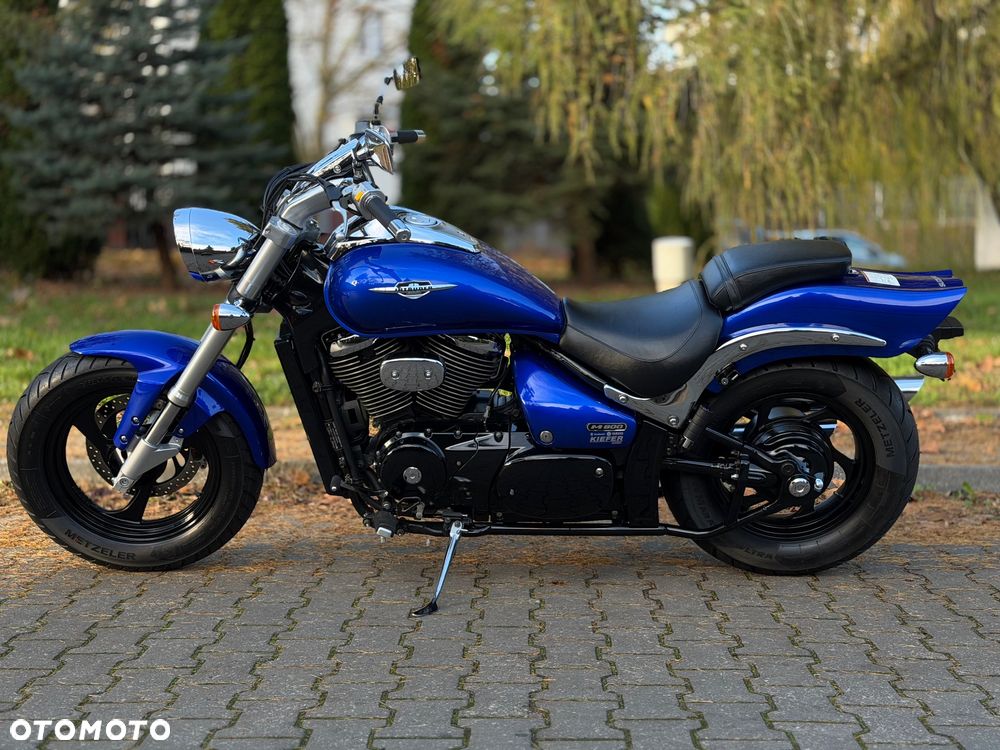 Suzuki Intruder - 6