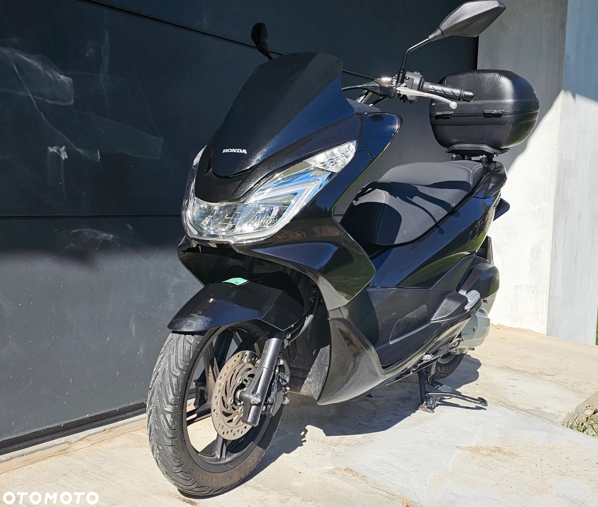 Honda PCX - 1