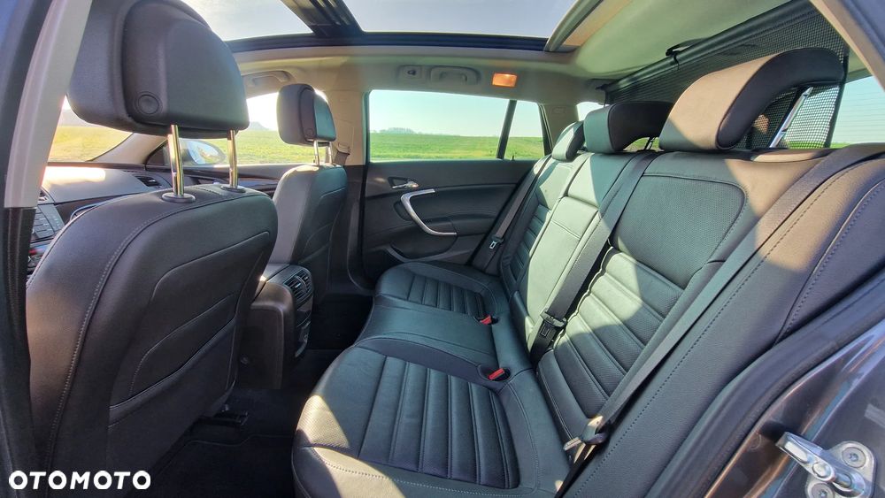 Opel Insignia 2.8 V6 Turbo 4x4 Automatik Cosmo - 24