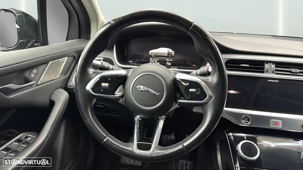 Jaguar I-Pace - 9