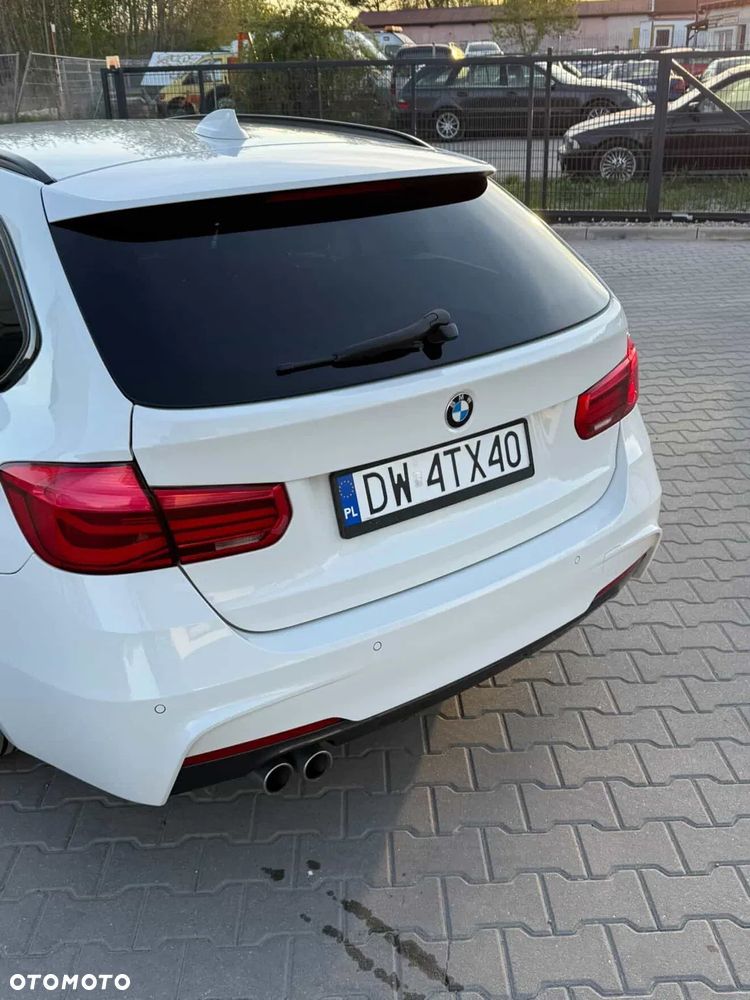 BMW Seria 3 320d M Sport - 5