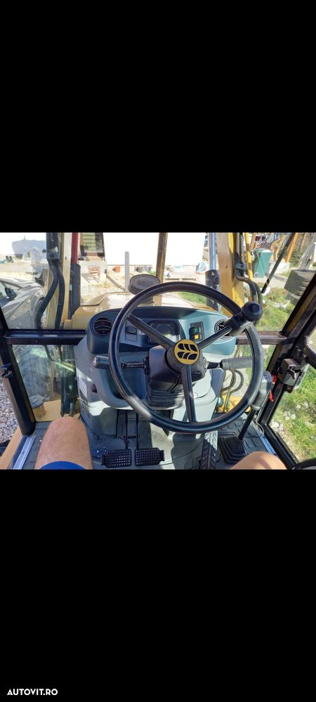 New Holland Lb95 - 18