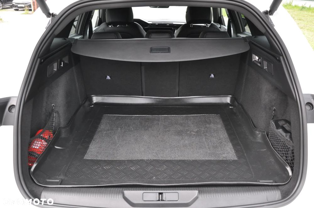 Peugeot 308 SW 1.2 PureTech GPF GT Pack S&S EAT8 - 29