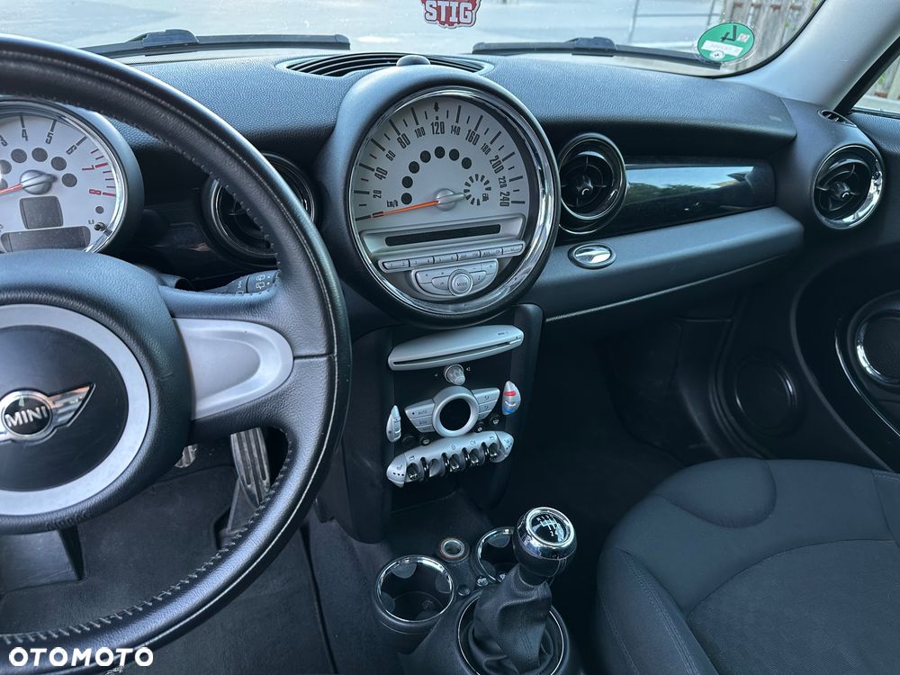 MINI Cooper S Standard - 13