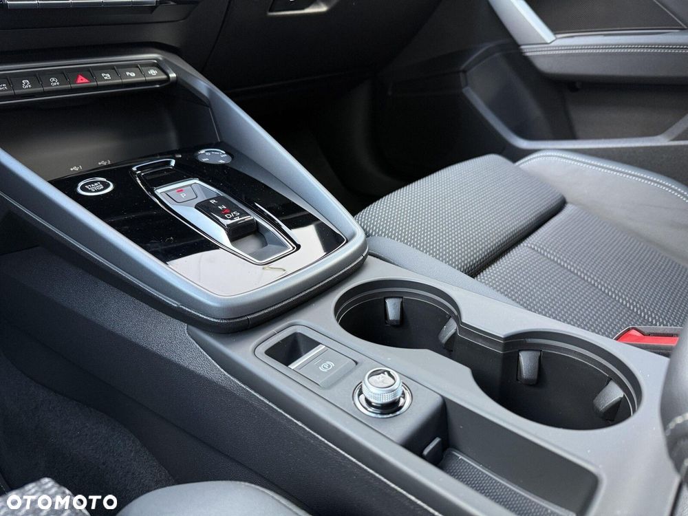 Audi A3 Sportback 35 TFSI mHEV S Line S tronic - 21