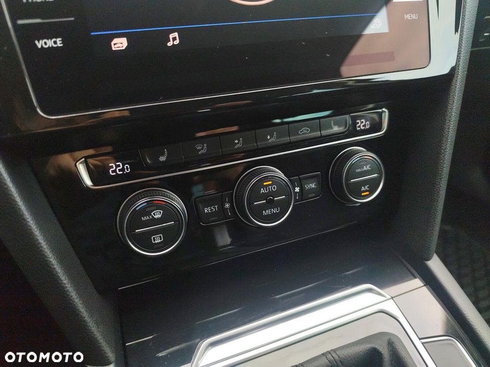 Volkswagen Passat 1.8 TSI BMT Highline DSG - 23