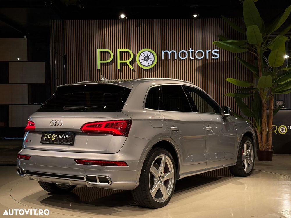Audi SQ5 - 7