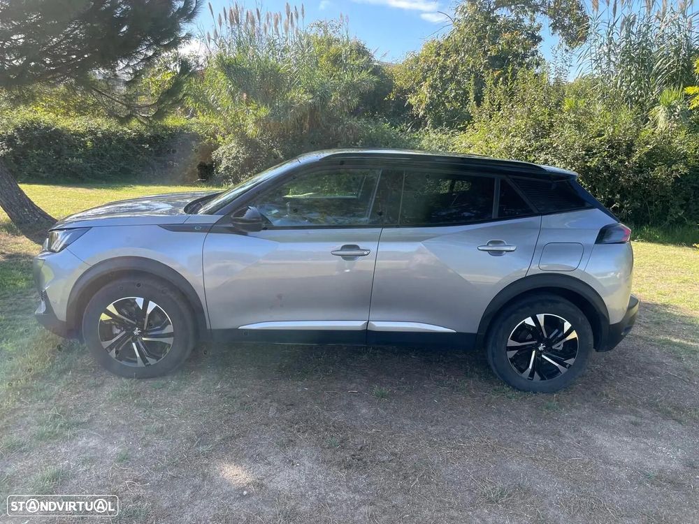 Peugeot e-2008 50 kWh GT - 3