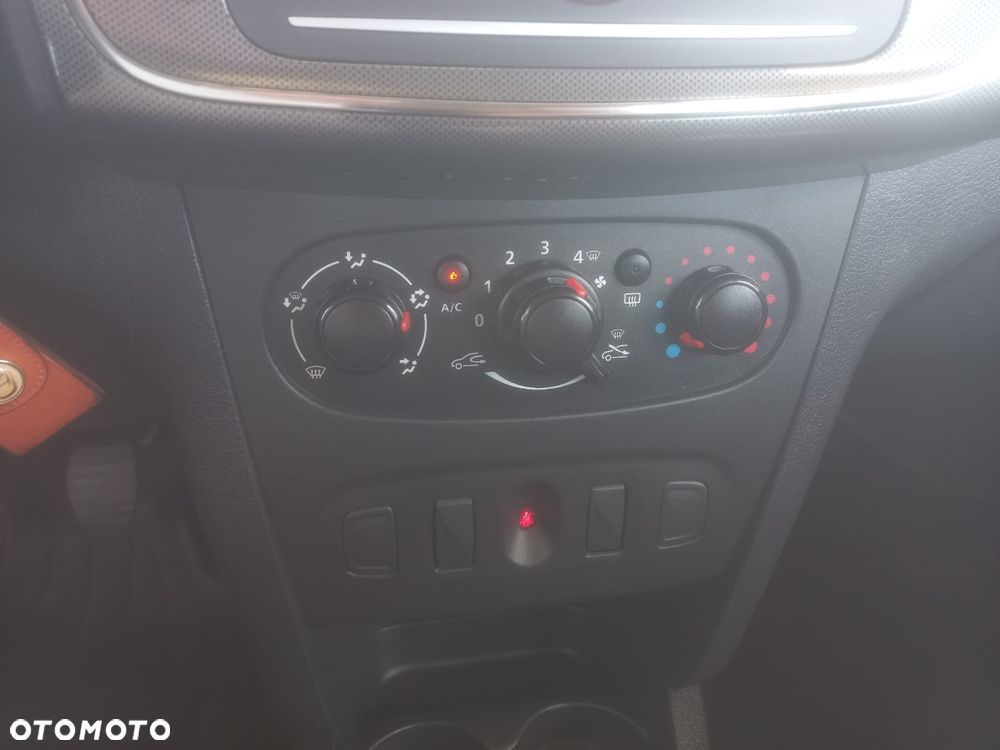 Dacia Sandero Stepway 1.0 TCe SL Celebration S&S - 3