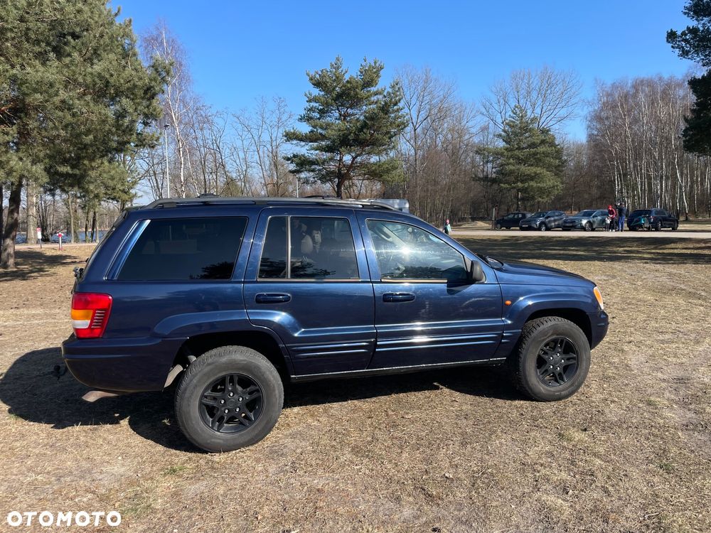 Jeep Grand Cherokee - 9