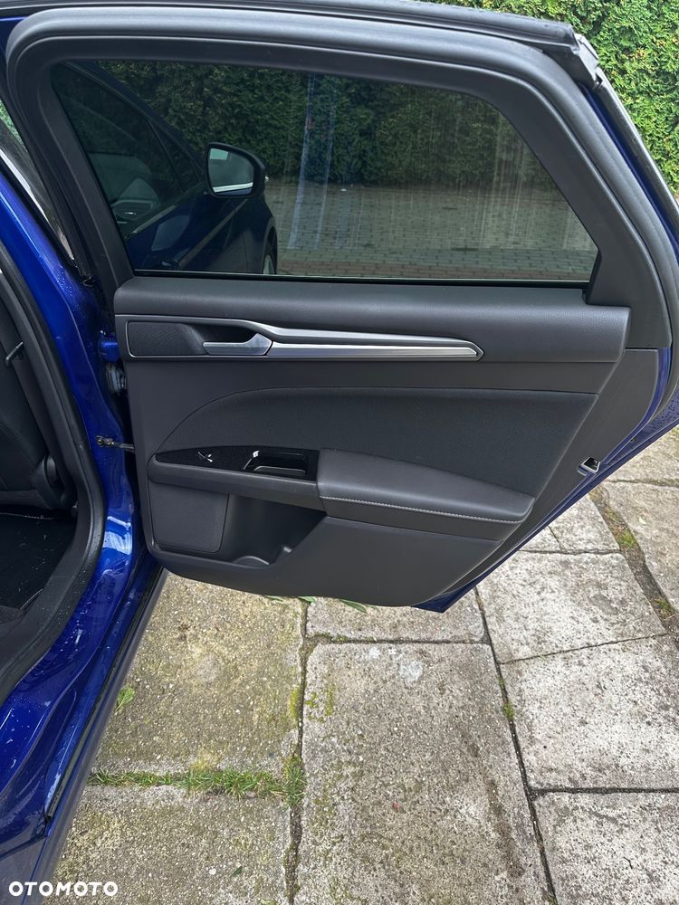 Ford Mondeo 2.0 TDCi Titanium - 14