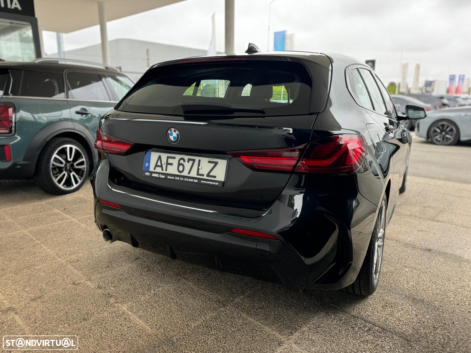 BMW 118 i Pack Desportivo M Auto - 3