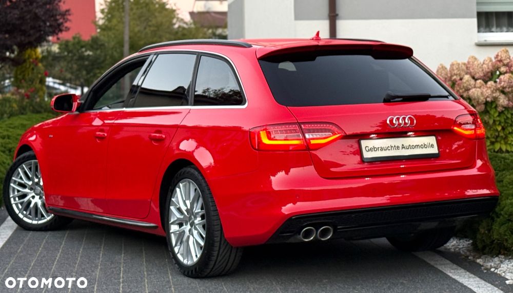 Audi A4 Avant 2.0 TDI DPF clean diesel multitronic S line Sportpaket - 28