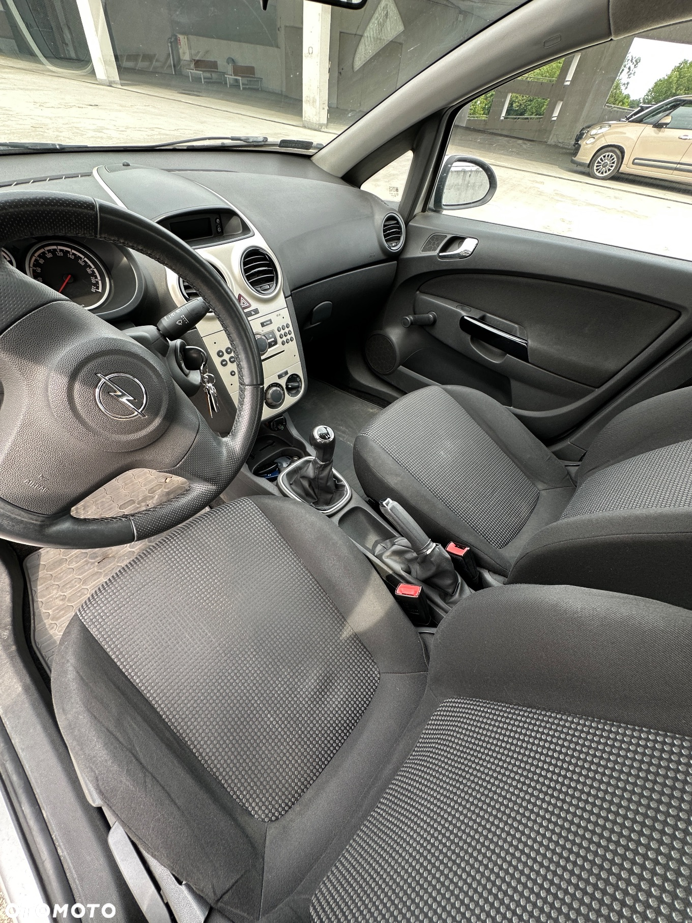 Opel Corsa - 9