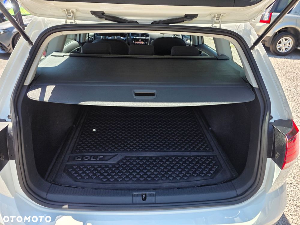 Volkswagen Golf 1.6 TDI BMT Trendline - 23