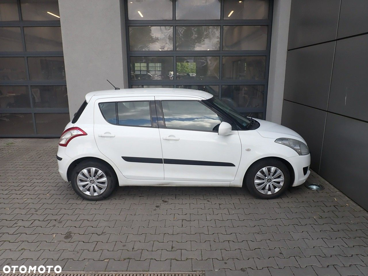Suzuki Swift - 6