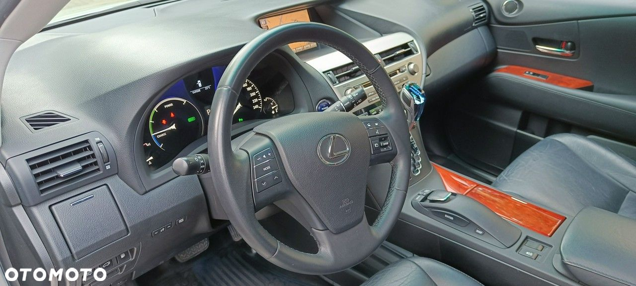 Lexus RX - 14