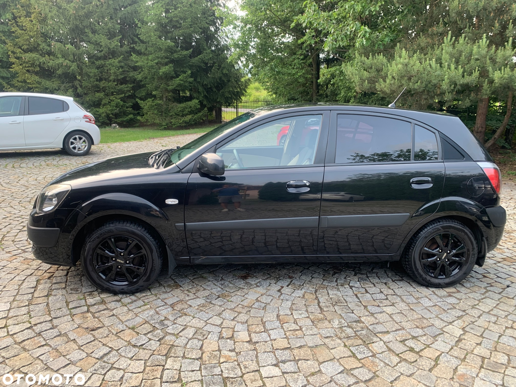 Kia Rio 1.4 Comfort - 2