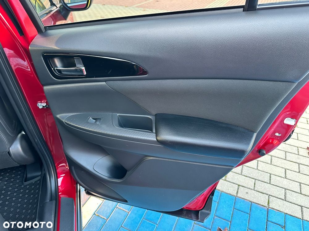 Mitsubishi Eclipse Cross - 21