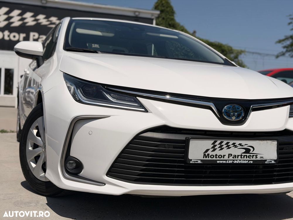 Toyota Corolla 1.8 HSD Dynamic - 10