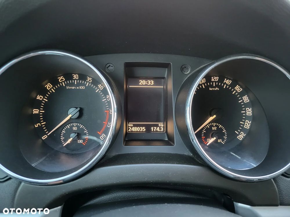 Skoda Yeti 2.0 TDI 4x4 Joy - 9