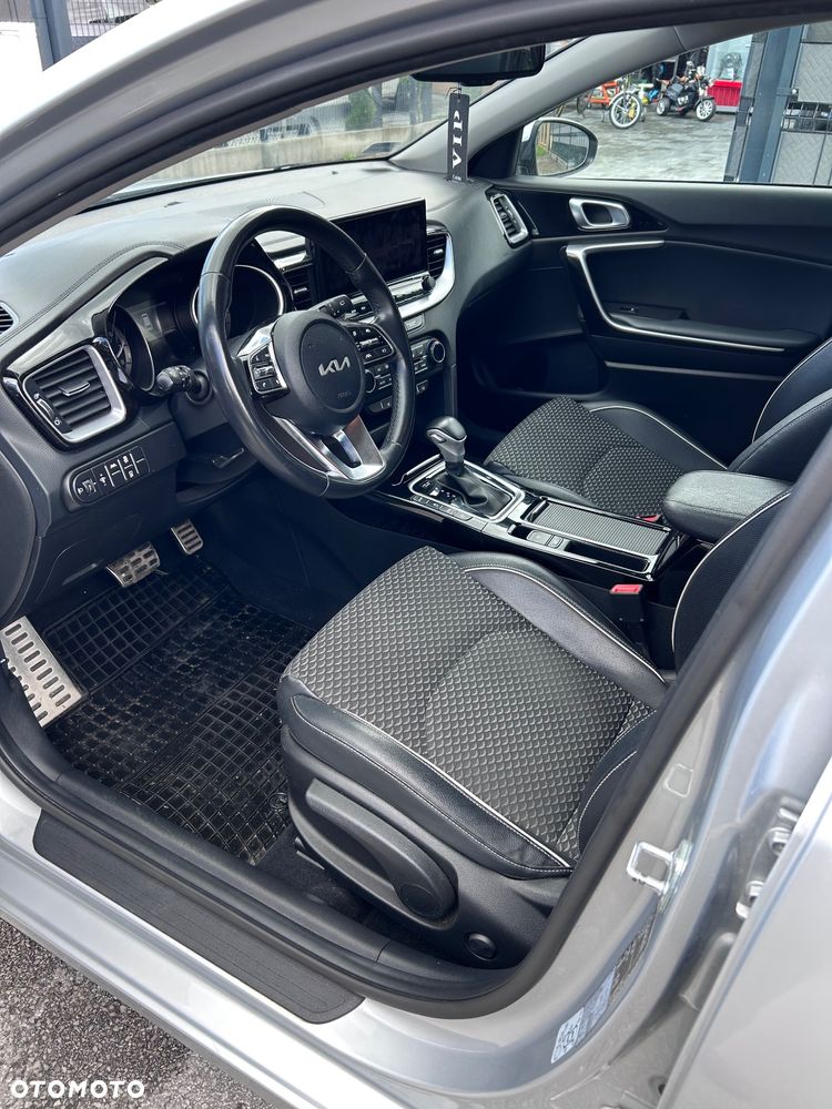 Kia Ceed 1.5 T-GDI Business Line DCT - 13