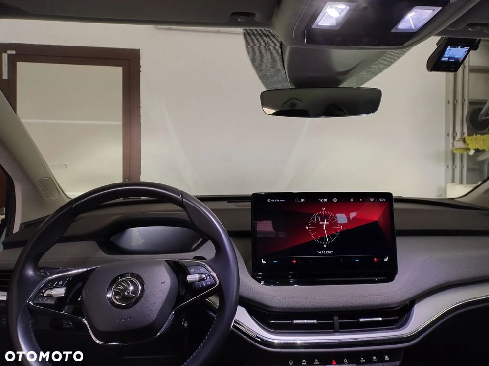 Skoda Enyaq 60 62kWh Clever - 13