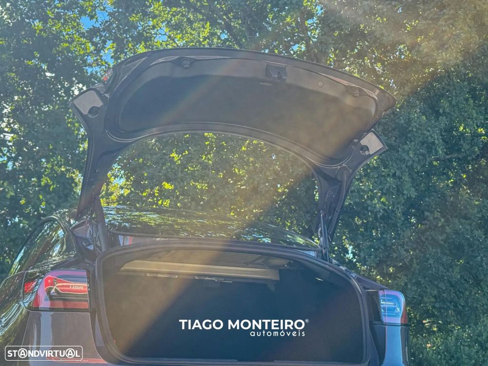 Tesla Model 3 Long Range AWD Dual Motor - 41