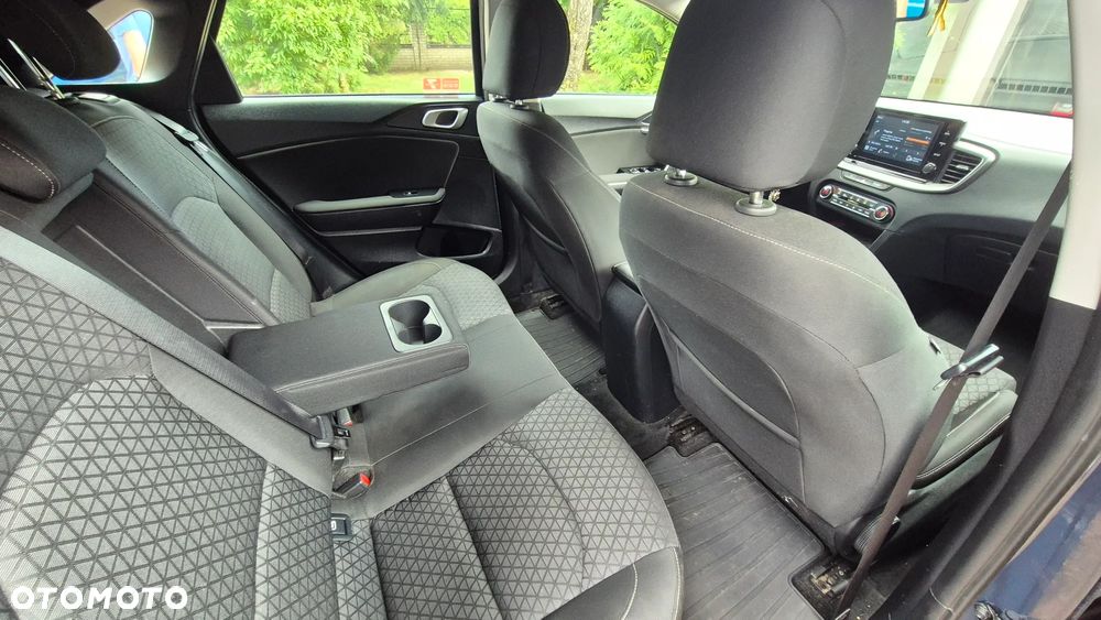Kia Ceed 1.4 T-GDI M - 16